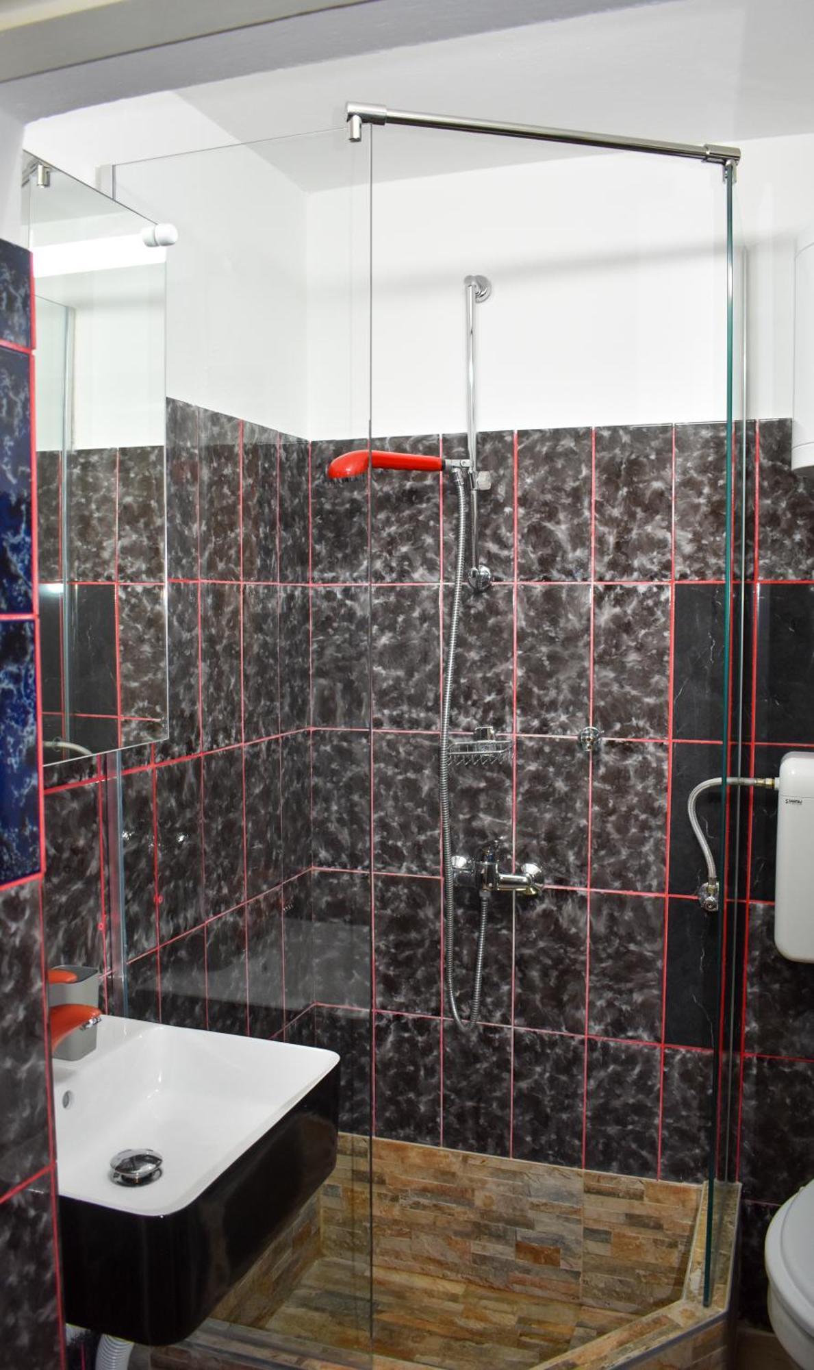 Apartmani Luky Karlobag Kültér fotó